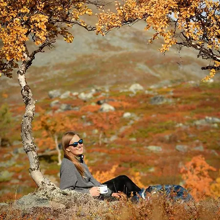 Kilpisjaerven Retkeilykeskus *