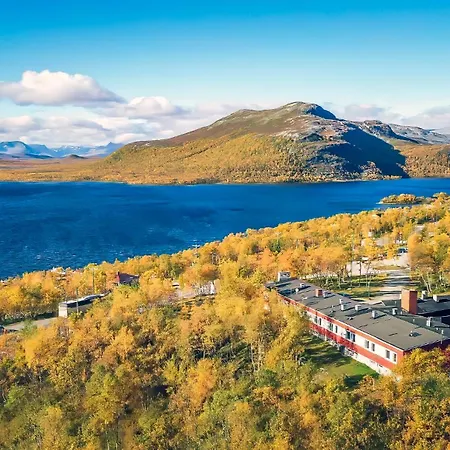 Kilpisjaerven Retkeilykeskus Station touristique